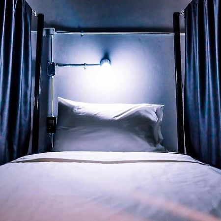 3Plus1 Hostel Patong Экстерьер фото