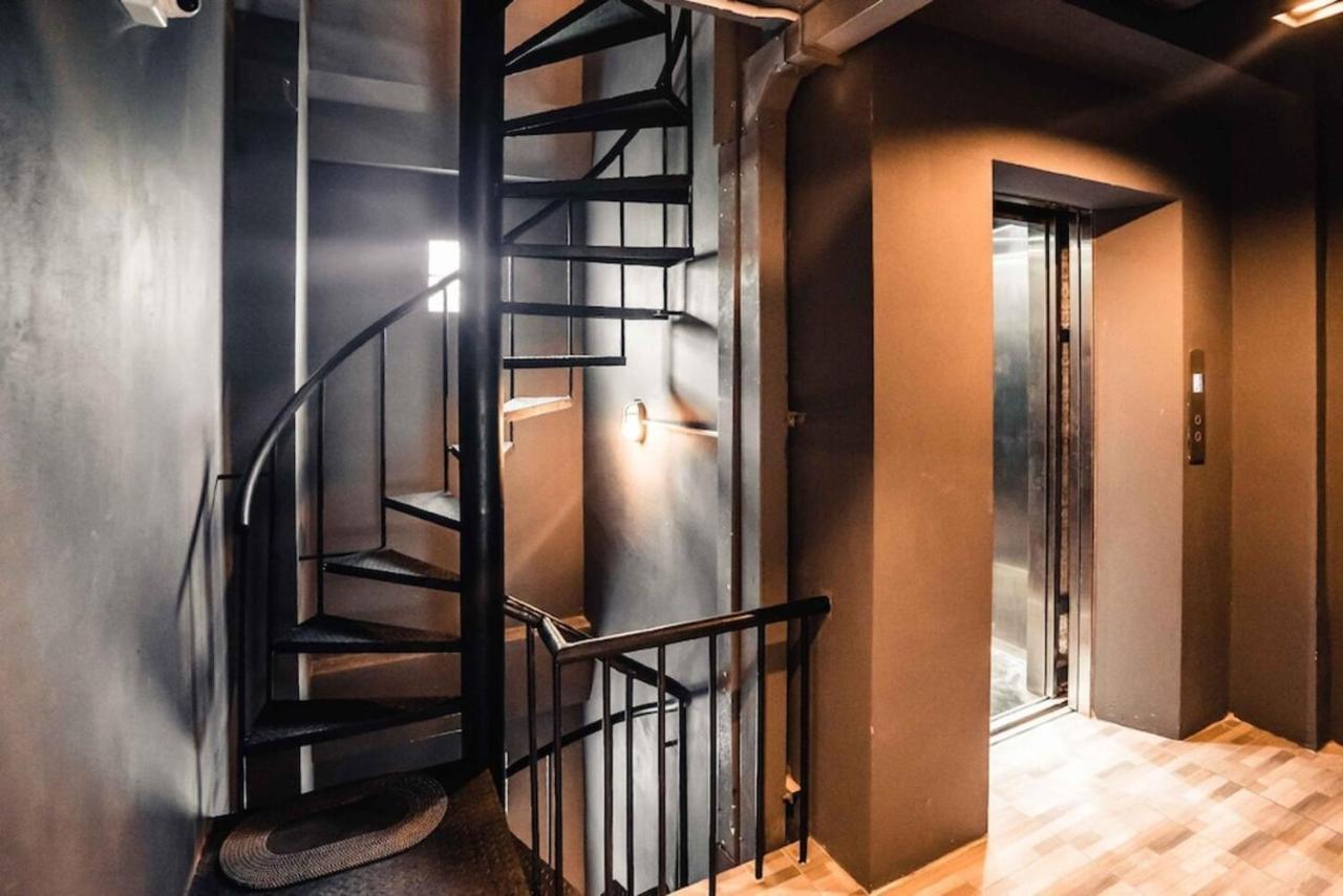 3Plus1 Hostel Patong Экстерьер фото