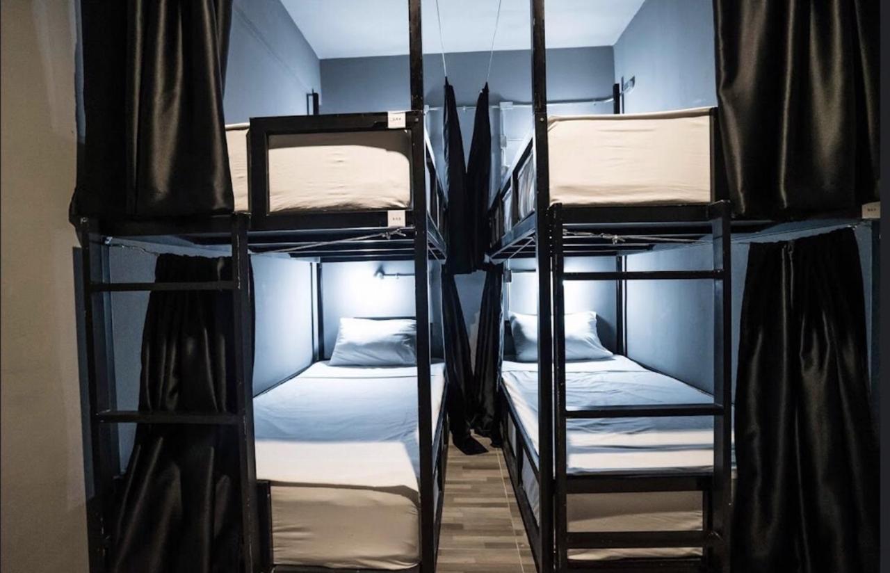 3Plus1 Hostel Patong Экстерьер фото