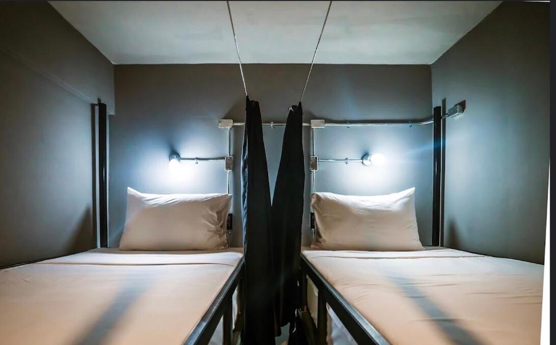 3Plus1 Hostel Patong Экстерьер фото